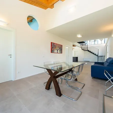 Apartment Corte Tegassa Pool & Pinerolo