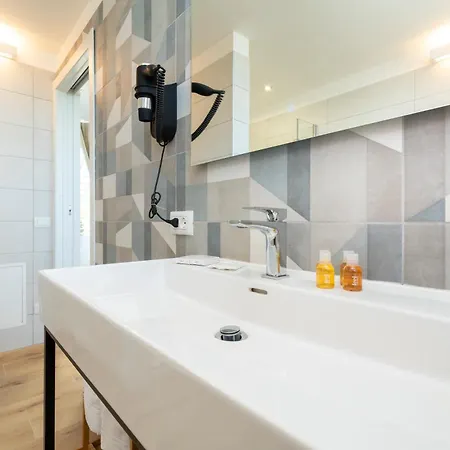 Corte Tegassa Pool & Apartment *