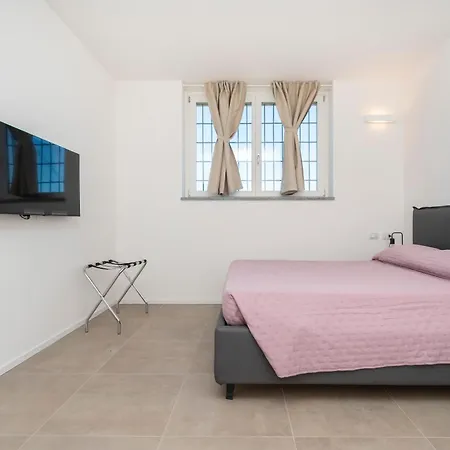 Apartment Corte Tegassa Pool & Pinerolo